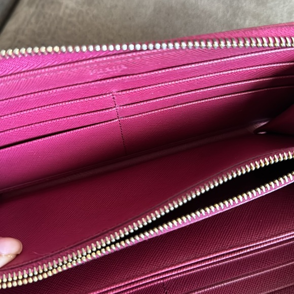 Prada Saffiano Long Wallet - Picture 8 of 9